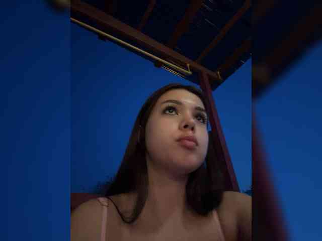 Aloeeevera444 webcam