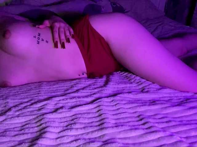 SofiNikitasha live cam on BongaCams