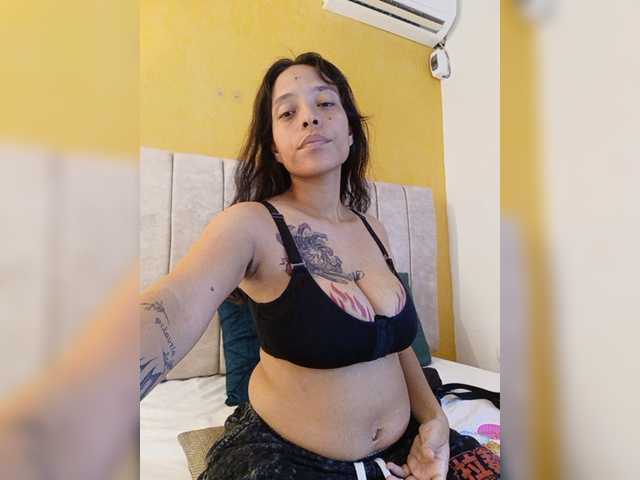 lexyfyre live cam on BongaCams