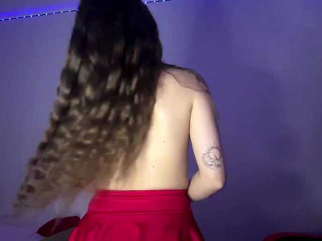 nessy-messy live cam on BongaCams