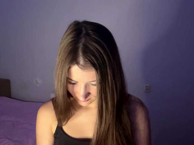 nessy-messy live cam on BongaCams