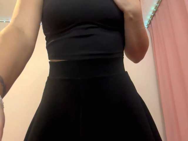 nessy-messy live cam on BongaCams