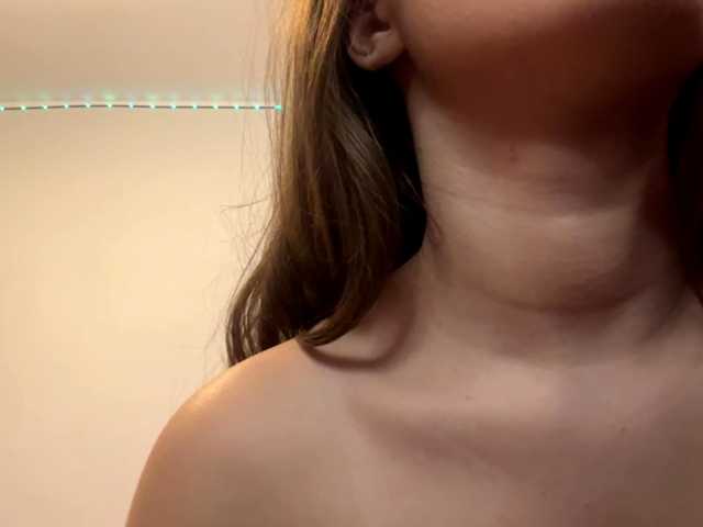 nessy-messy live cam on BongaCams