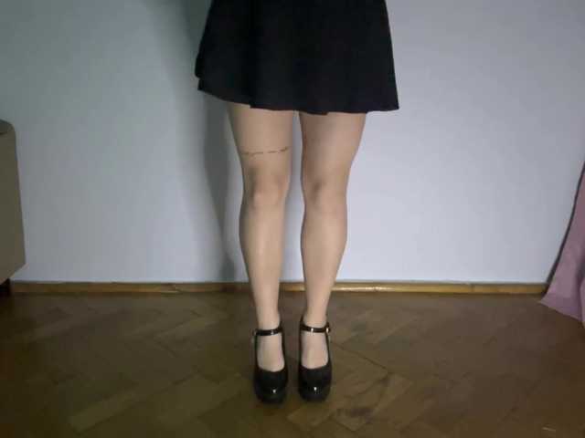 nessy-messy live cam on BongaCams