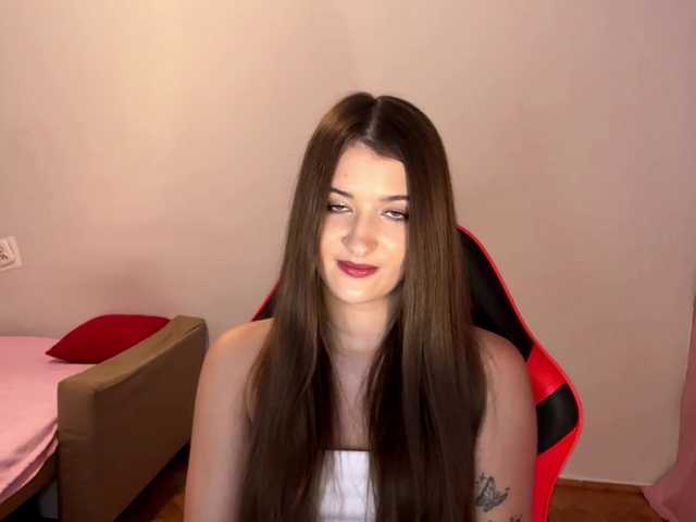 nessy-messy live cam on BongaCams