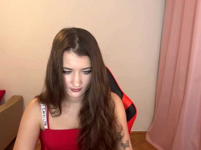 nessy-messy live cam on BongaCams