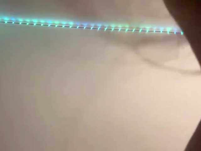 nessy-messy live cam on BongaCams