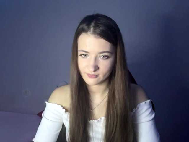 nessy-messy live cam on BongaCams