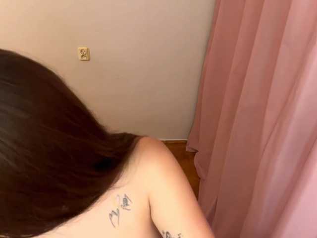 nessy-messy live cam on BongaCams