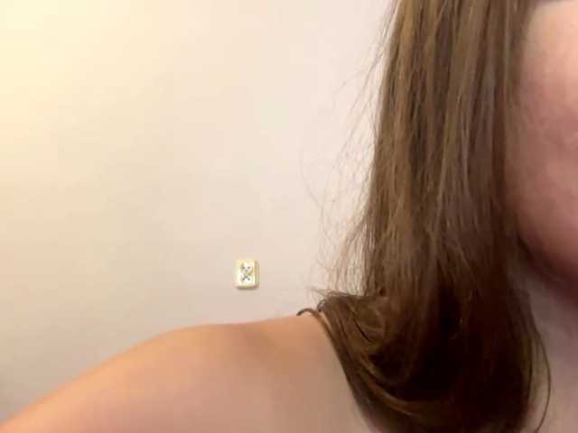 nessy-messy live cam on BongaCams