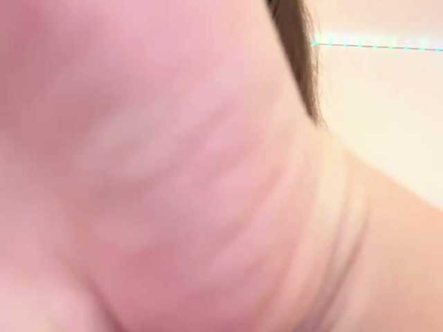 nessy-messy live cam on BongaCams