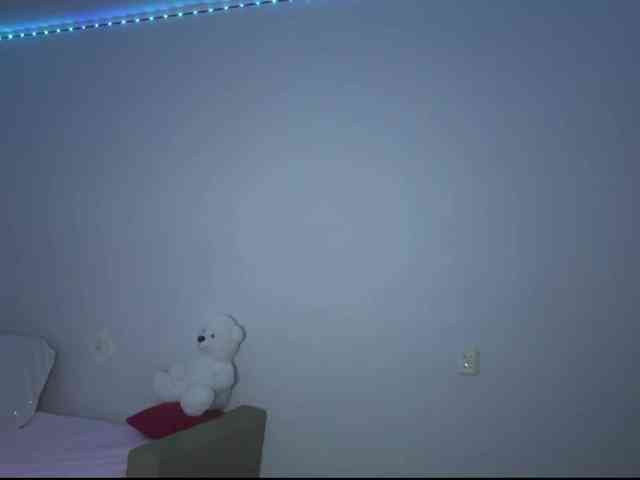 nessy-messy webcam