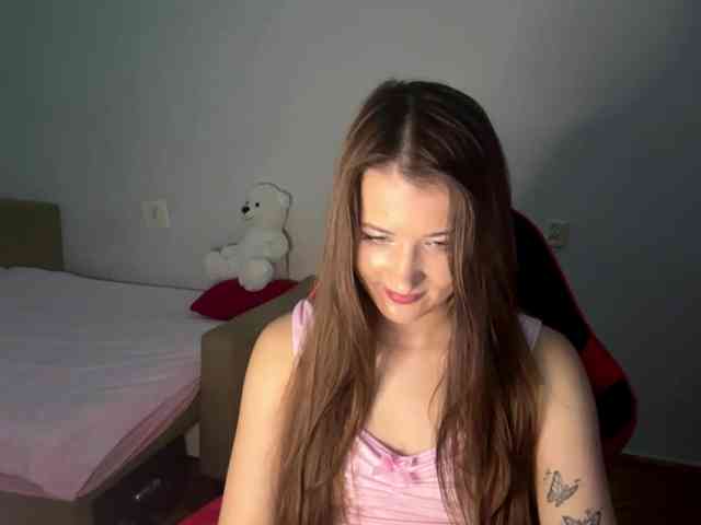 nessy-messy webcam