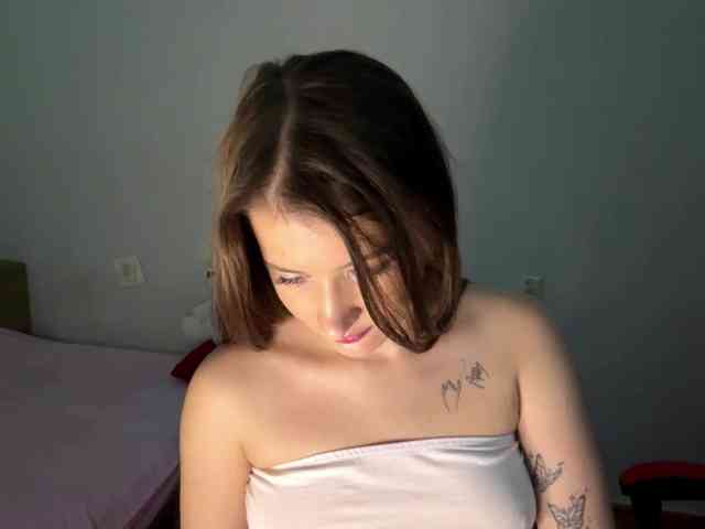 nessy-messy webcam