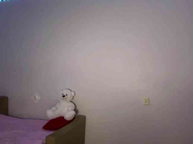 nessy-messy webcam