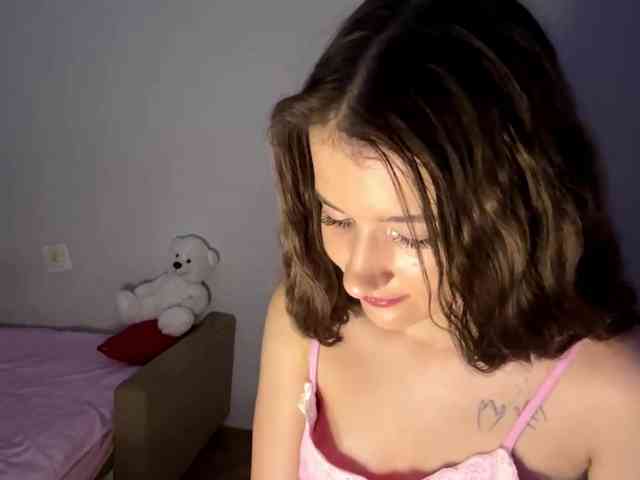 nessy-messy webcam