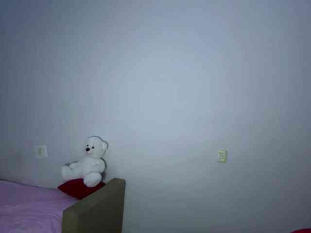 nessy-messy webcam