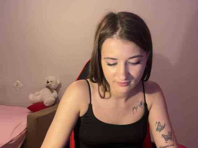 nessy-messy webcam