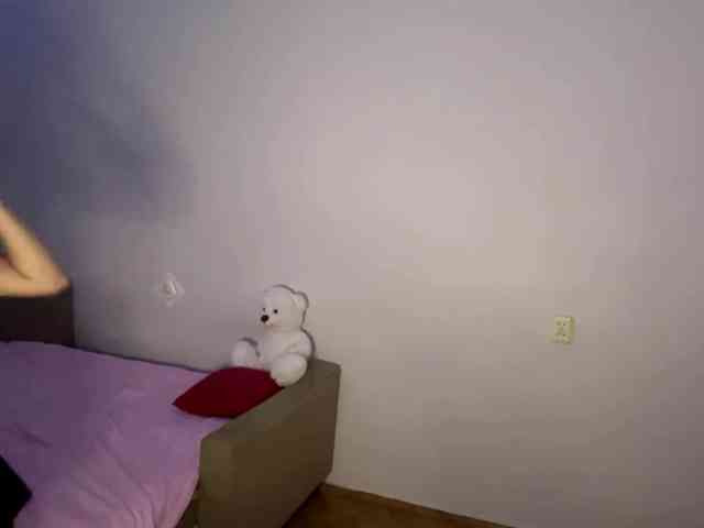 nessy-messy webcam