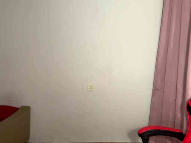nessy-messy webcam