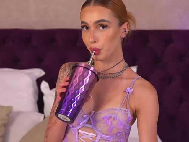 MarissaFox live cam on BongaCams