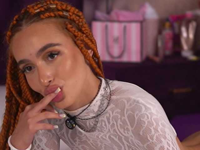 MarissaFox live cam on BongaCams