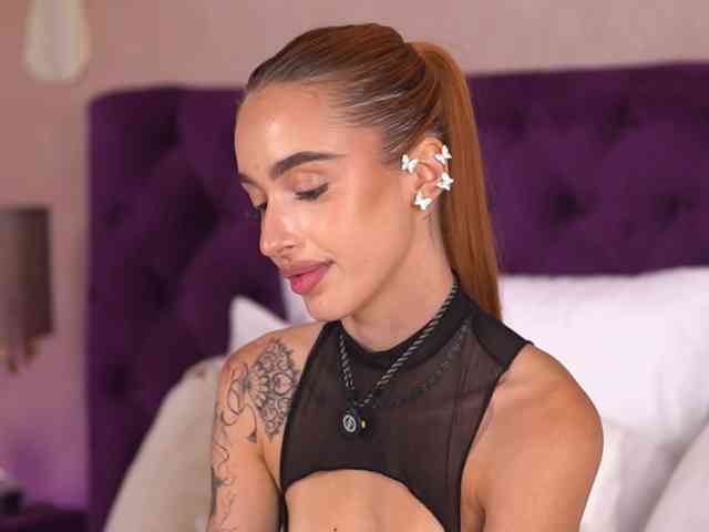 MarissaFox webcam