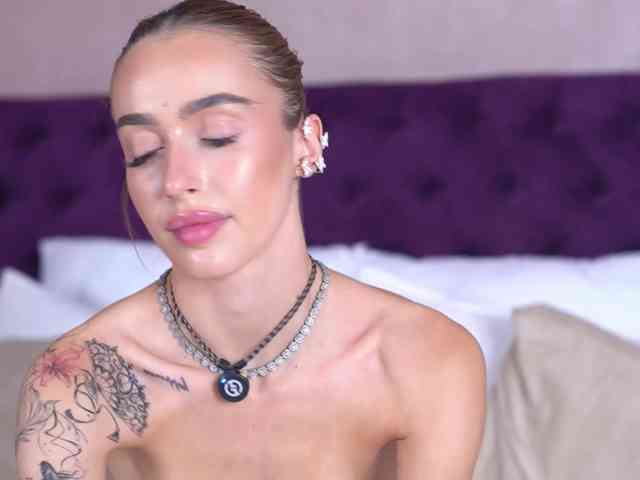 MarissaFox webcam