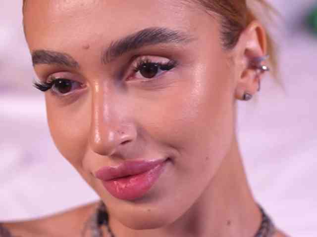 MarissaFox webcam