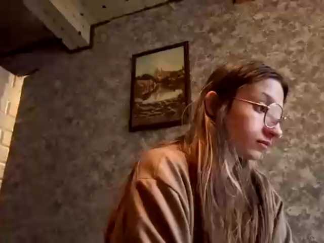 CatrinaDinehart live cam on BongaCams