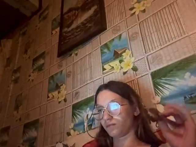 CatrinaDinehart live cam on BongaCams