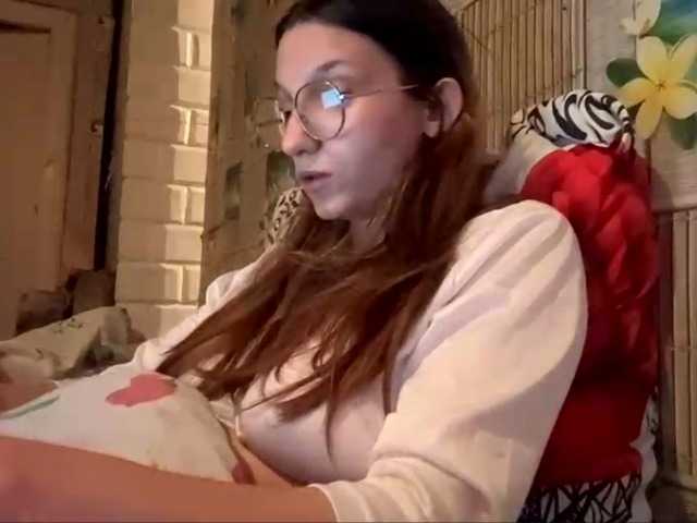 CatrinaDinehart live cam on BongaCams