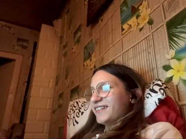 CatrinaDinehart live cam on BongaCams