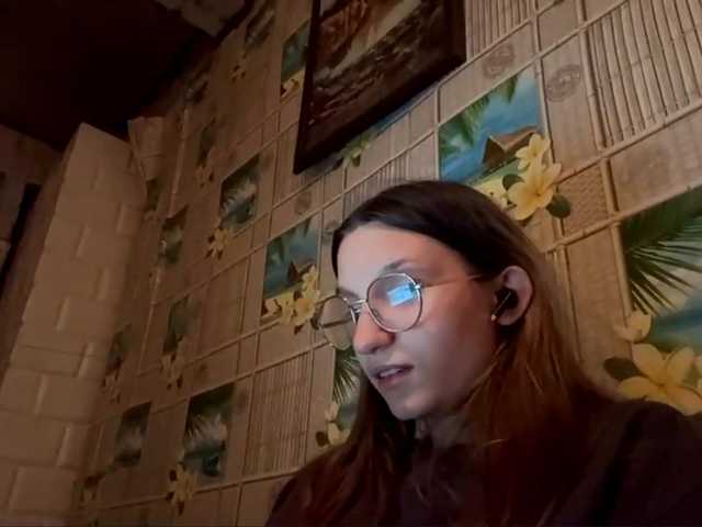 CatrinaDinehart live cam on BongaCams