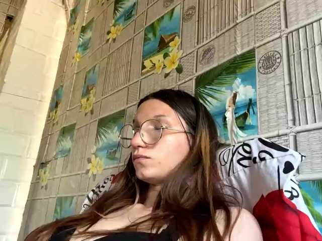 CatrinaDinehart live cam on BongaCams
