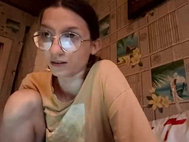 CatrinaDinehart live cam on BongaCams