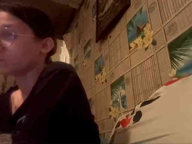 CatrinaDinehart webcam