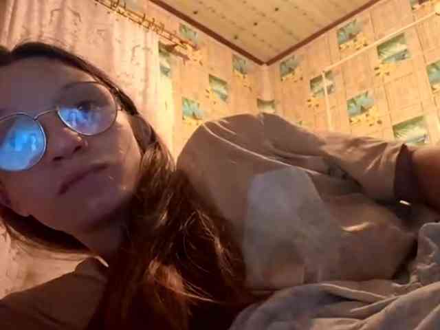 CatrinaDinehart webcam