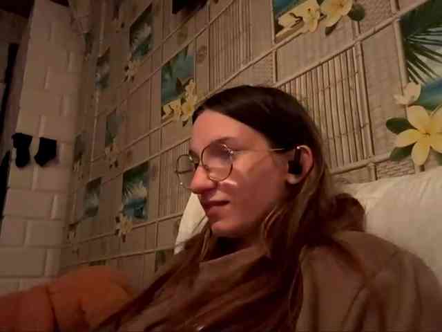CatrinaDinehart webcam