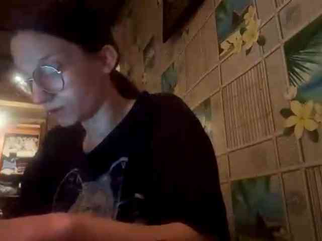 CatrinaDinehart webcam