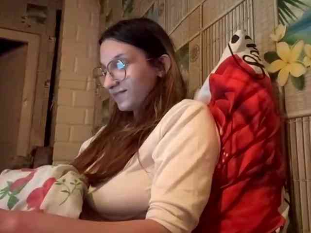 CatrinaDinehart webcam