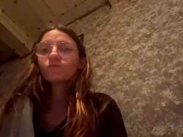 CatrinaDinehart webcam