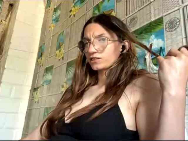 CatrinaDinehart webcam
