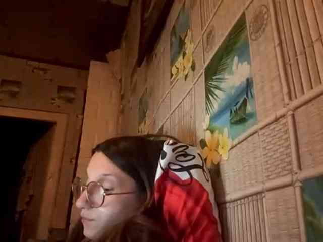 CatrinaDinehart webcam