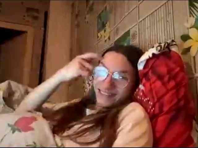 CatrinaDinehart webcam