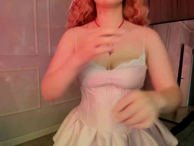 モデル: laylasweetheart