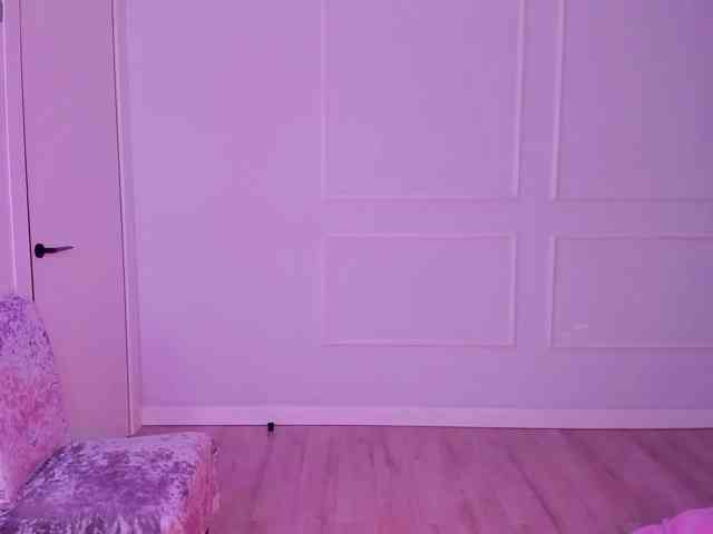 laylasweetheart live female cam on bongacams