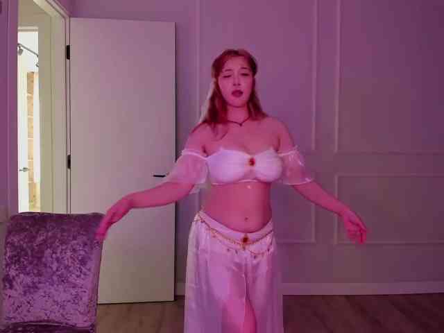 モデル: laylasweetheart