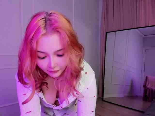 モデル: laylasweetheart
