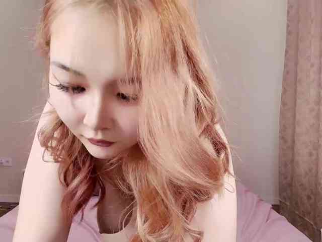 モデル: laylasweetheart